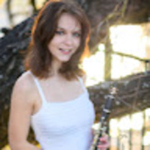 Meet your Posher, Elise